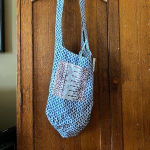 NWT Boho crossbody reversible sllng bag NWT